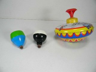 Vintage Ohio Art Spinning Tin Circus Top And 2 Wiz - Z - Zer Whirlers