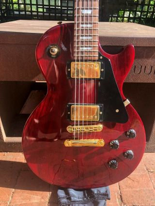 Vintage Gibson Les Paul Studio Guitar,  Wine Red Gold 2001 Hard Case All