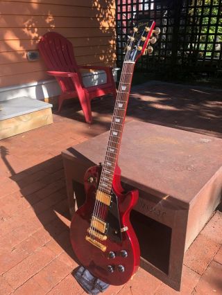 Vintage Gibson Les Paul Studio Guitar,  Wine Red Gold 2001 Hard Case All 3