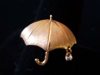 Vintage mid century 14k Yellow Gold 3D Under My Umbrella Diamond Raindrop Pin. 3