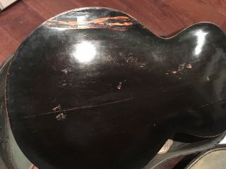 Vintage Gibson Guitar 4