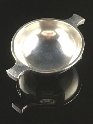 Hallmarked Silver Scottish Quaich London,  Goldmiths & Silversmiths Co. ,  1901