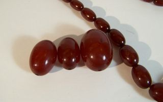 Cherry Amber Bakelite Graduated Beads Necklace,  3 Loose Beads vintage 2
