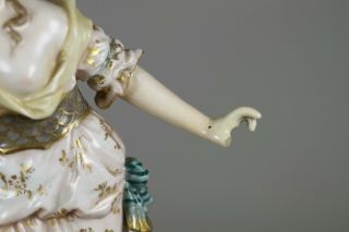 Antique German 19th Century KPM BERLIN Porcelain Figure of a Lady QUALITY 9