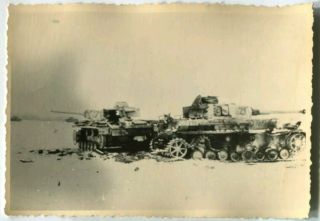 Ww2 Archived Photo Panzer Iii And Iv Tanks In Battlefield