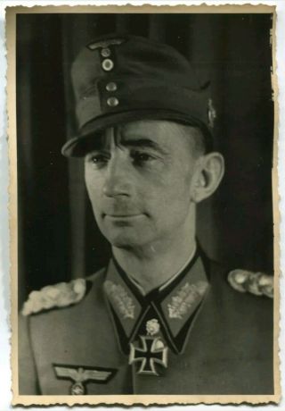 Ww2 Archived Photo Wehrmacht General With Knights Cross,  Name On Back