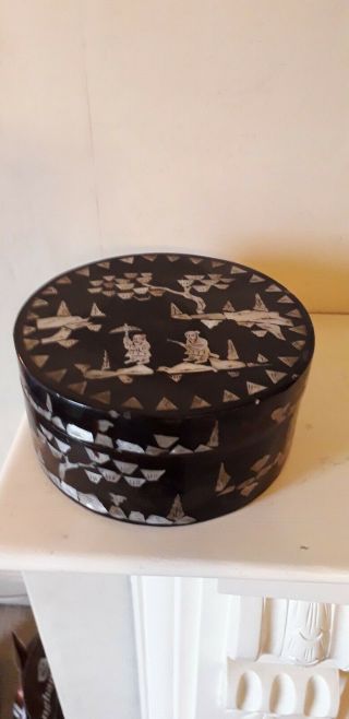 Antique Chinese Black Lacquer And Mother Of Pearl Box