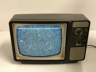 Vintage Zenith Solid State Tv 1970s Retro L120c 12 " Inch