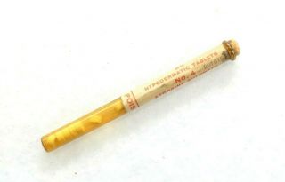 RARE WWII U.  S.  Combat Medic Syringe Kit Medication Vial 5 2