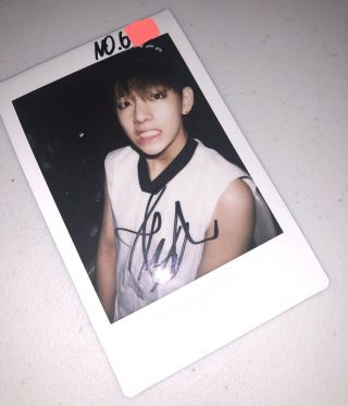 Bts Signed Taehyung V Polaroid - Dark And Wild Rare Bangtan