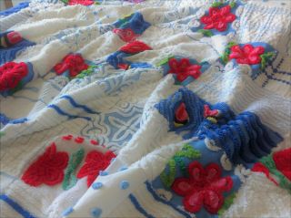 Vintage Chenille Bedspread Quilt Plush Xlarge Size 67 " X 60 "