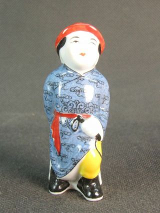 Chinese Qing Dynasty Official Shape Hand Painted Porcelain Snuff Bottle