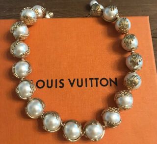 Authentic Rare Louis Vuitton Angels Pearl /Gold Collar Necklace 8