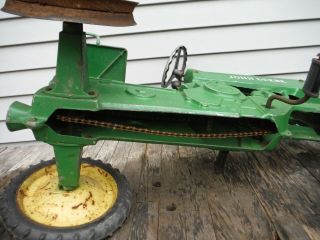 VINTAGE 1950 ' S ESKA JOHN DEERE 130 ? PEDAL TRACTOR NR SURVIVOR 10