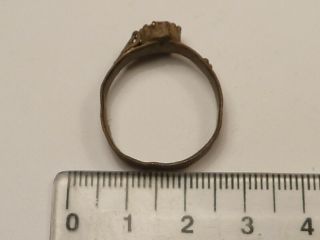 4281 Ancient Byzantine bronze ring with a red glass 20 mm 2