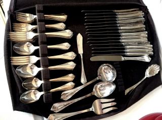 1881 Rogers Oneida King James Silverplate 84 Piece Set Service For 16,  Serving