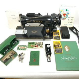 Vintage Heavy Duty Singer Sewing Machine Model 15 - 91 &