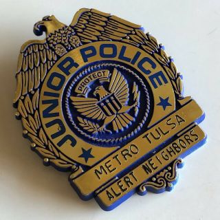 Vintage Junior Police Metro Tulsa Alert Neighbors Toy Badge 2