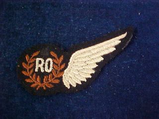 Orig Ww2 " Raf " Cloth 1/2 Wing " Ro " Radio Observer Royal Air Force