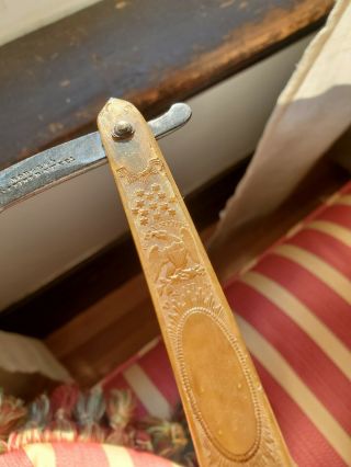EXCEPTIONAL ANTIQUE GEORGE WASHINGTON STRAIGHT RAZOR PRESSED HORN by RODGERS 8