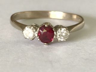 Vintage 18 Ct White Gold Diamond Ruby Engagement Ring.  Size P