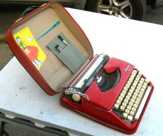 Red Vintage Olympia Sf Portable Typewriter Splendid 99 All Keys Deluxe