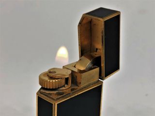 Authentic CARTIER Lacquer Pentagon 5 - Sided Lighter Black / Gold Vintage 2