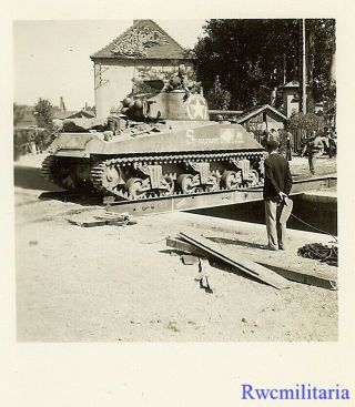 Careful Us M4 Sherman Tank " St.  Nazaire " Negotiates Engineers Bridge In Town