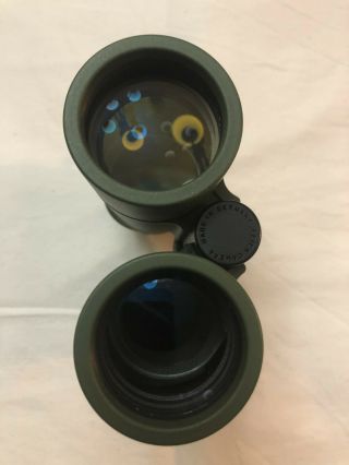 Leica Ultravid 8x42 binoculars - rare,  IMMACULATE glass 2