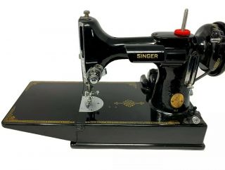 Rare 1949 Singer 221 Featherweight Sewing Machine,  Case,  Accessories 4