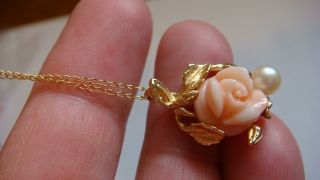 Vintage 14k Yellow Gold Carved Pink Coral Rose Pearl With Pendant Chain Estate