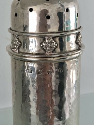 A Stunning Vintage Silver Sugar Shaker Hallmarked 5