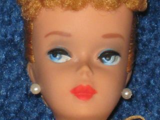 SWEET VINTAGE 4 BLONDE PONYTAIL BARBIE. 5