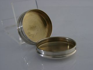 QUALITY ENGLISH ANTIQUE SOLID SILVER SNUFF or PILL BOX 1917 ANTIQUE 7