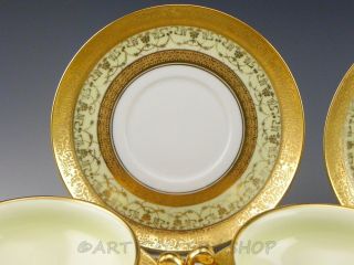 Antique Hutschenreuther GOLD ENCRUSTED CREAM SOUP CUPS BOWLS AND SAUCERS Set 8 3