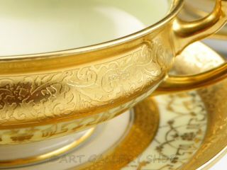 Antique Hutschenreuther GOLD ENCRUSTED CREAM SOUP CUPS BOWLS AND SAUCERS Set 8 7