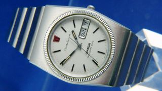 Vintage Omega Constellation Megaquartz Electronic 32 Khz Watch 1970s