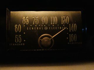 ANTIQUE OLD SWIRL BAKELITE 1946 GENERAL ELECTRIC 202 ART DECO TUBE VINTAGE RADIO 5