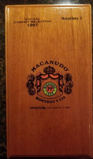 Macanudo Vintage Cabinet Selection 1997 Box 20 Bands - 2