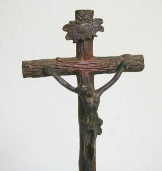 GORGEOUS ANTIQUE BRONZE CRUCIFIX WITH SKULL AND BONES AT THE BASE 7