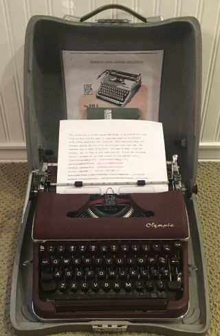 Vtg 1958 Olympia Sm3 Deluxe Maroon Elite Type Portable Typewriter W/ Case
