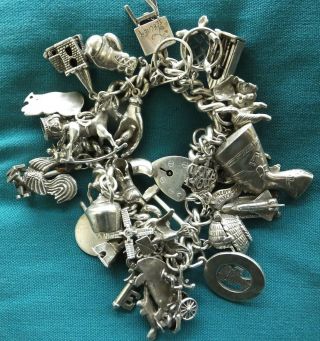 Vintage Sterling Silver Charm Bracelet - 30 Charms - Nuvo - 113.  2g