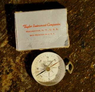 VINTAGE TAYLOR TELAWAY POCKET COMPASS WITH BOX MADE IN THE 1920 ' S. 3