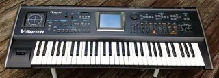 Roland V - Synth Synthesizer Rare Vintage