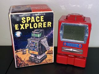 Vintage Yonezawa Red Space Explorer Robot Tin Battery Op Space Toy 1967