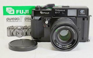 Fuji Professional Gw670ii Medium Format Camera - Very - Rare (3090)