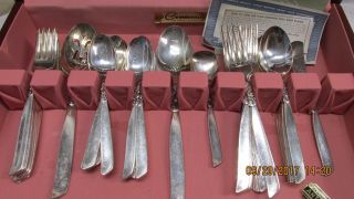 ONEIDA COMMUNITY SOUTH SEAS SILVERPLATE FLATWARE 52 PC ' S PLUS WOOD CASE 2