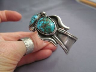 VINTAGE OLD PAWN STERLING OVAL 3 BLACK WIDOW TURQUOISE SAND CAST CUFF BRACELET 4