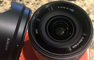 Sony E 10 - 18mm F/4 Oss Wide - Angle Zoom Lens (rarely Used/like) Sel1018