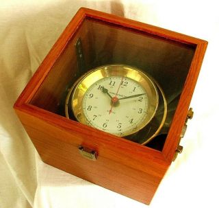 SHIPS MARINE CHRONOMETER BRASS GIMBLED TEAK CASE QUARTZ MOVEMENT 3